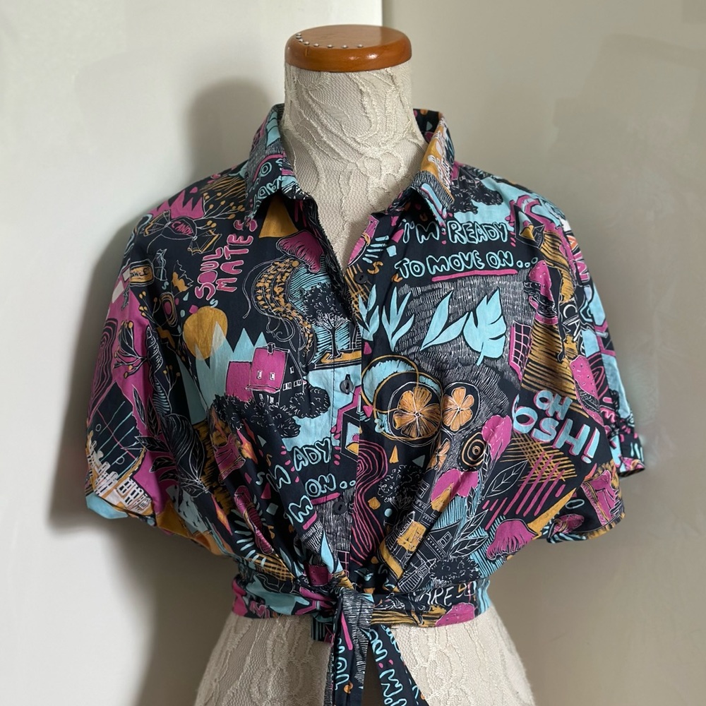 Zara Cropped Tie Front Graphic Button Down Shirt sz S - Picture 2 of 9